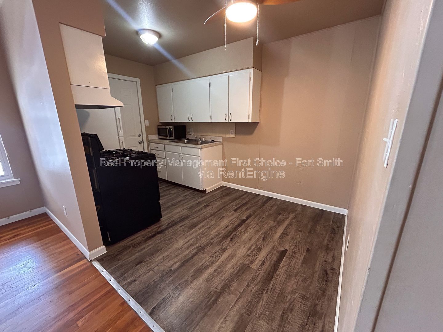 Building Photo - 2301 S V St