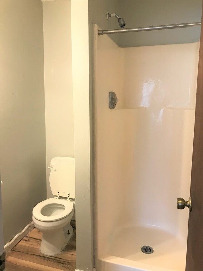 Building Photo - Charming 3 bedroom 2 bathroom Home In Aragona Village!