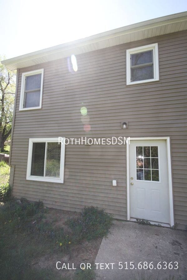 Building Photo - 414 E Pleasant Vw Dr