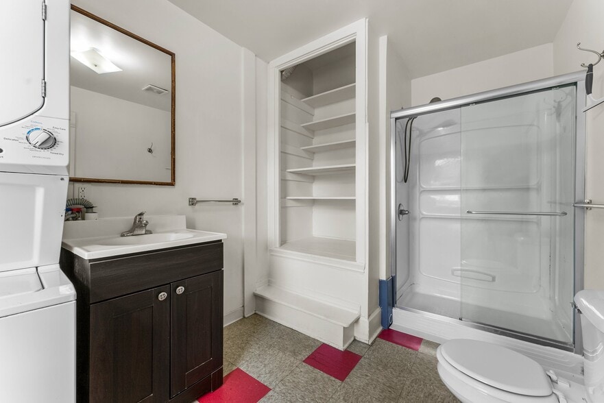 Bathroom - 2559 Aldrich Ave S