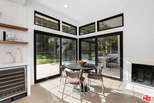 Building Photo - 23458 W Moon Shadows Dr