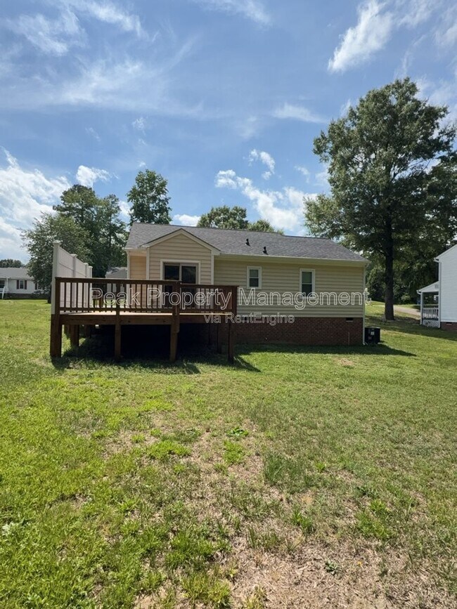 Building Photo - 11548 New Forest Trail