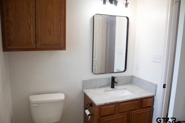 Building Photo - 11380 Derby Dr