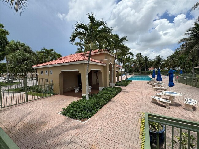 Building Photo - 6360 NW 114th Ave