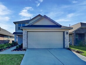 Building Photo - 24043 Mustang Run Dr