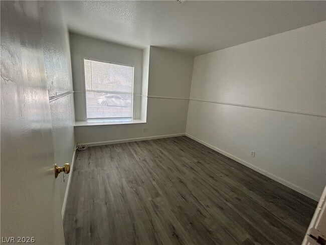 Building Photo - 4718 Checker Way