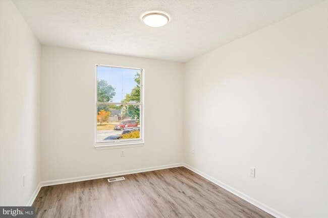 Building Photo - 1316 Pear Tree Ct
