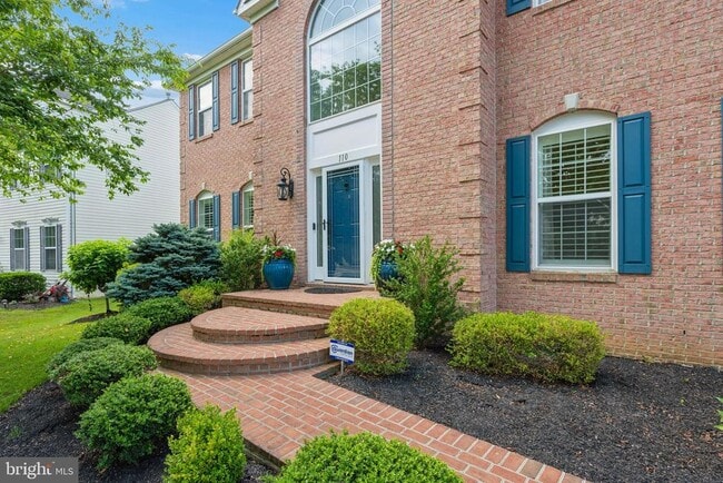 Building Photo - 110 Bedrock Dr