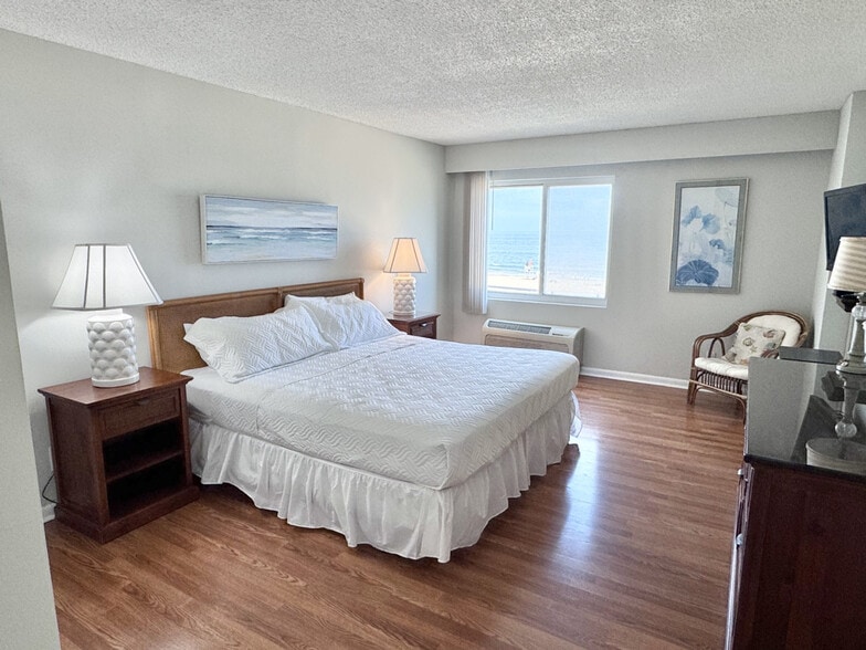 Building Photo - 303 Atlantic Ave