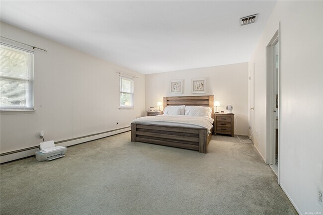 Building Photo - 1 Andrew Ct