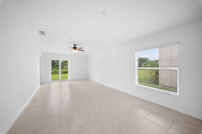 Building Photo - 12321 Dakota Ridge Pl