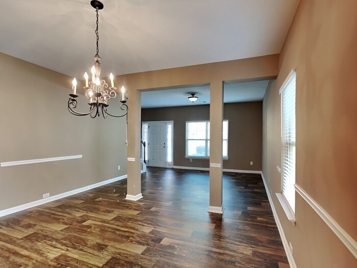 Building Photo - 4885 Medlock Trail Ct SW