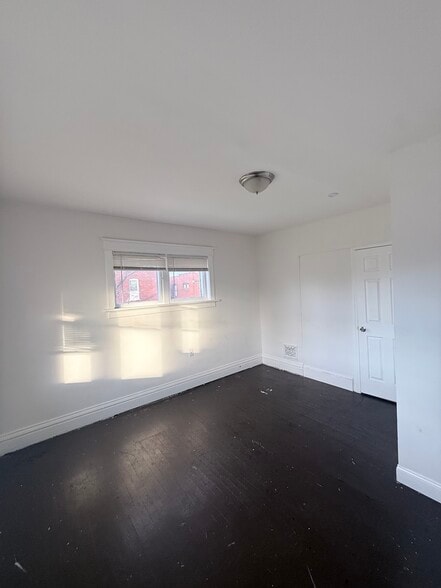 Building Photo - 4000 Pennsylvania Ave