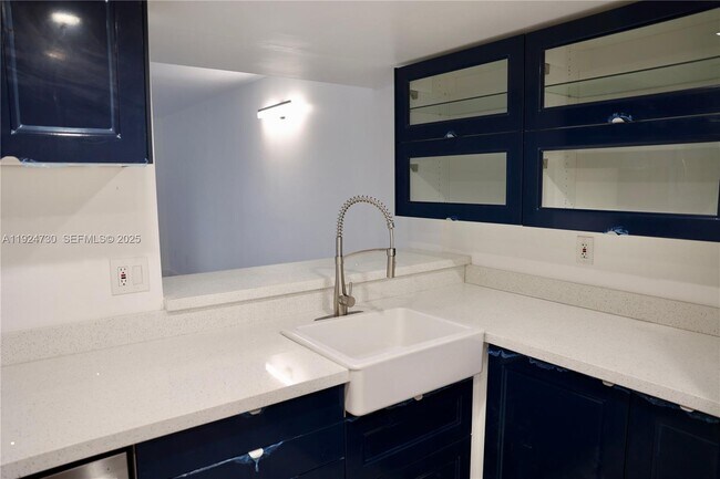 Building Photo - 8730 SW 133rd Avenue Rd