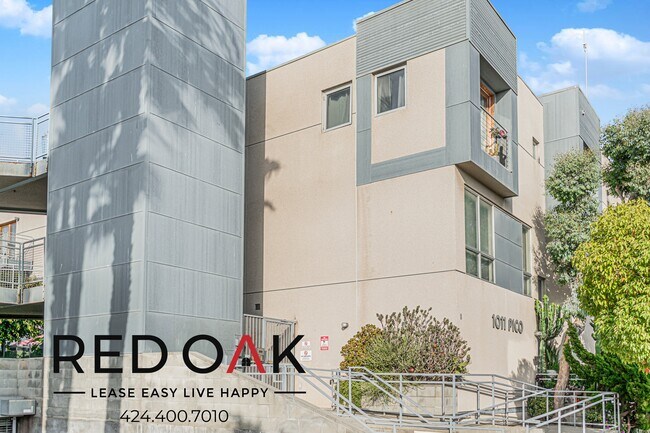 Building Photo - 1011 Pico Blvd