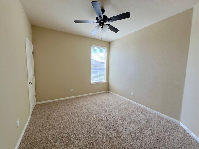 Building Photo - 11400 W Parmer Ln