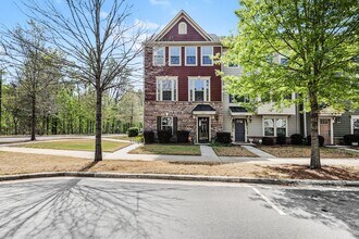Building Photo - 4011 Zilker Park Dr