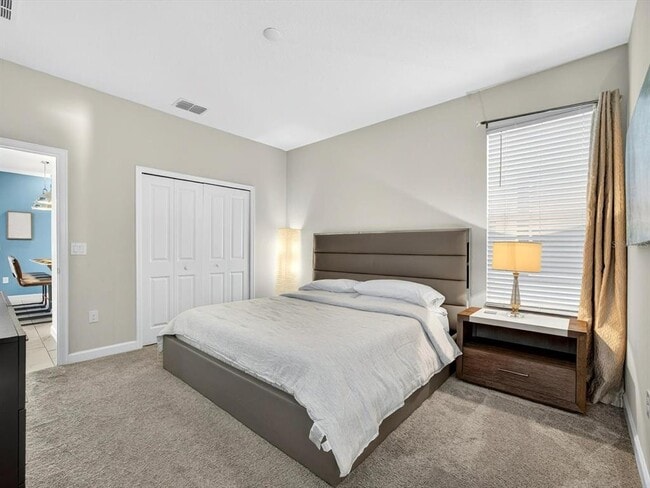 Building Photo - 620 Sticks St