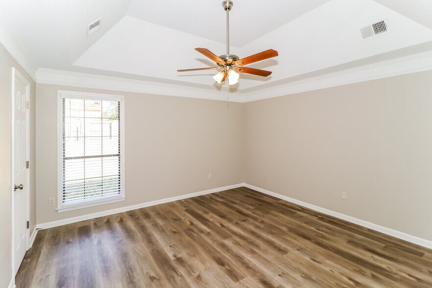 Building Photo - 4348 Breeds Hill Dr