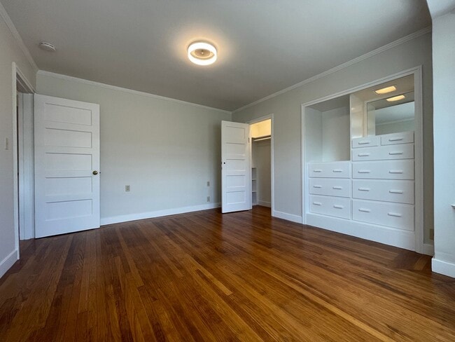 Building Photo - The Pines