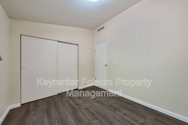 Building Photo - 2541 Deer Brush Ln