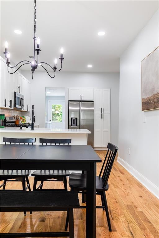 Building Photo - 3320 Sims St