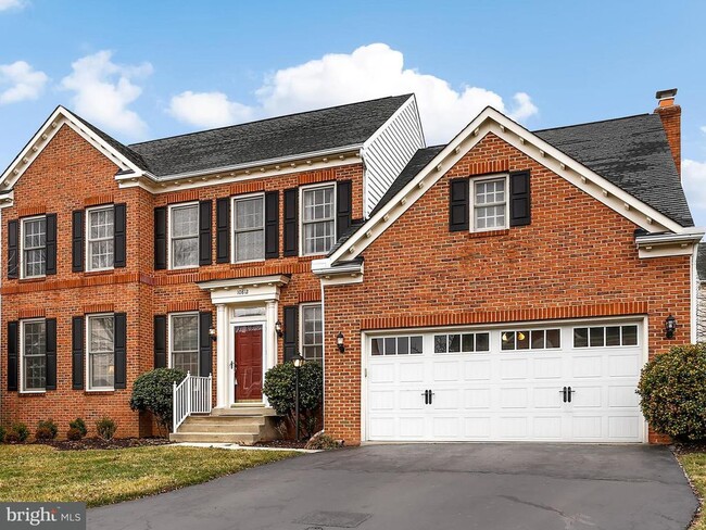 Building Photo - 10812 Maplecrest Ln