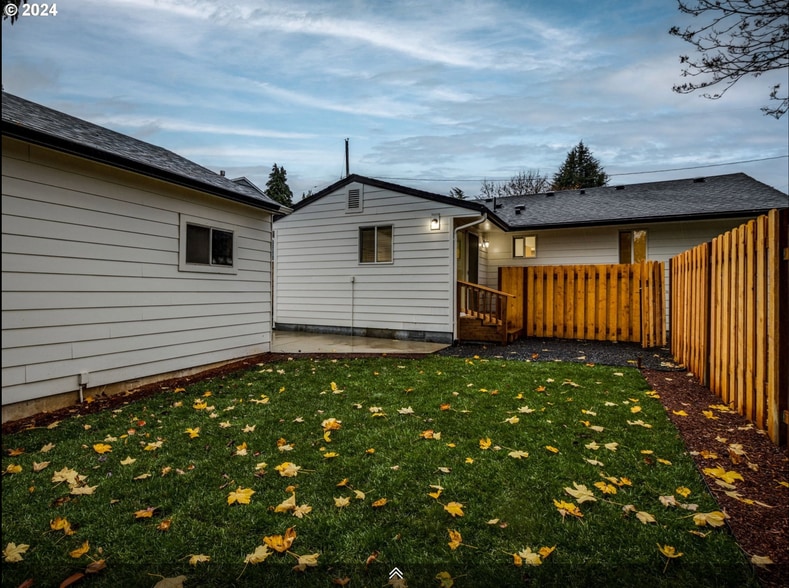 backyard - 3805 E 11th St