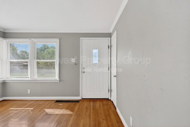 Building Photo - 1223 Rapid Dr