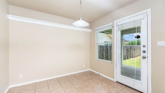 Building Photo - 7538 Elegante Way