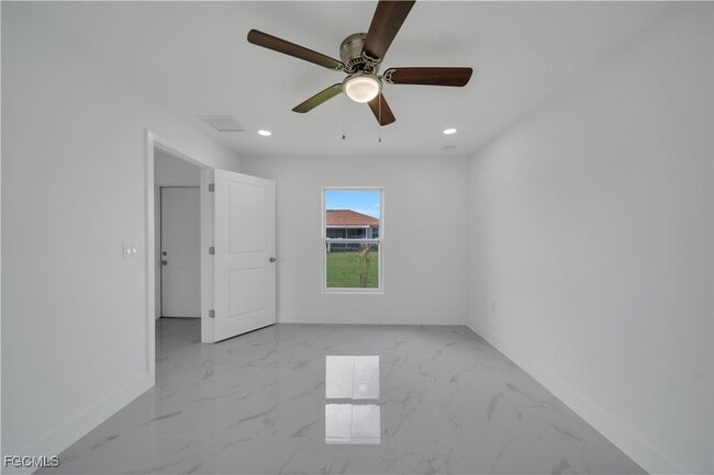 Building Photo - 3819 3rd St W