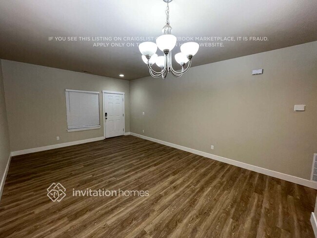 Building Photo - 14102 11th Pl W