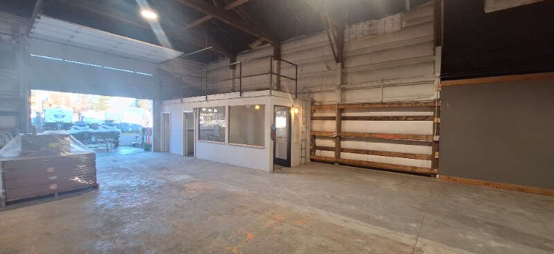 Building Photo - 6875 W Woodard Wy
