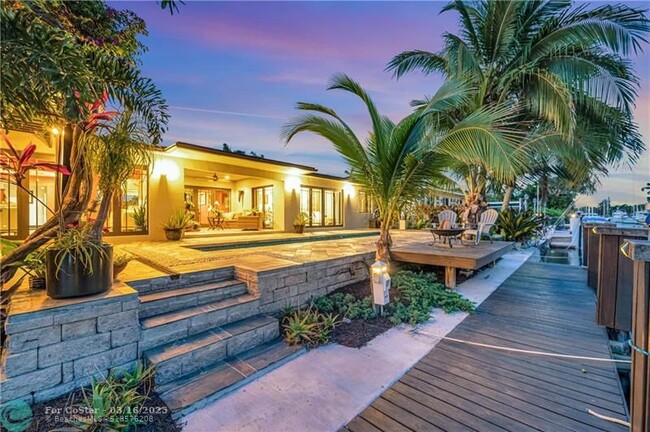 Building Photo - 1200 Guava Isle
