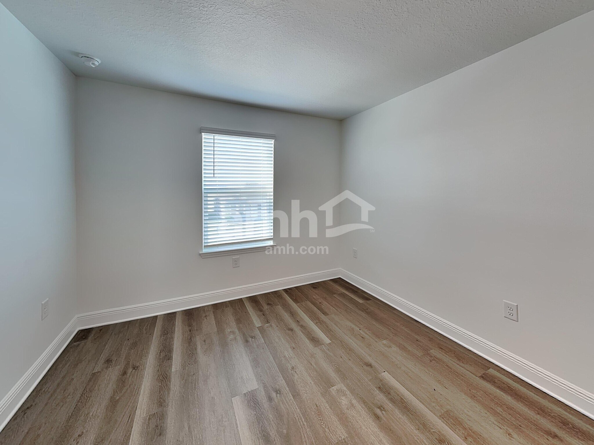 Building Photo - 14535 Cedar Trunk Ter
