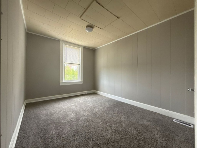 Building Photo - 30 N Abington Ave