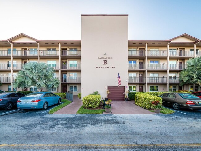 Primary Photo - 300 SW 130th Terrace