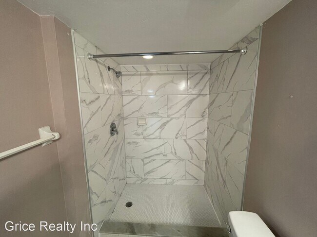 Building Photo - 2 br, 2 bath House - 28251 Pine Haven Way ...