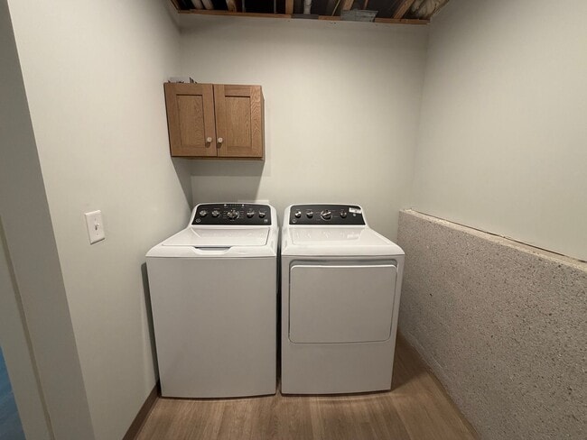 Building Photo - Newly built 3 bedroom spacious home!