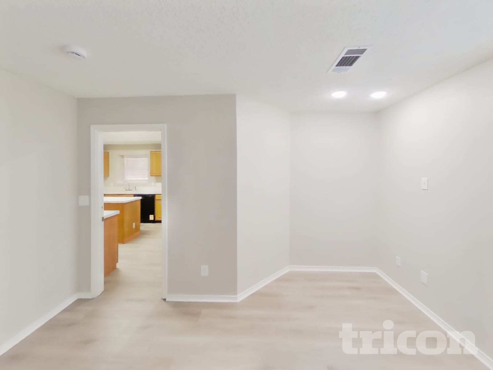 Building Photo - 1624 Bent Brook Dr