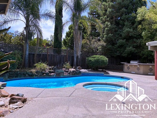 Building Photo - Beautiful, Folsom Home with Pool & Spa in ...