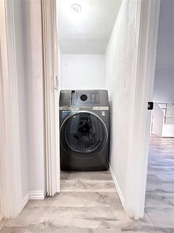 Building Photo - 576 E Avenue J