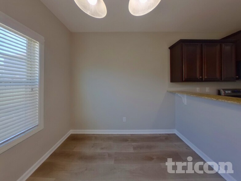 Building Photo - 356 Dawsons Park Dr