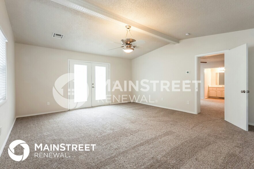 Building Photo - 3104 Greenwood Ct