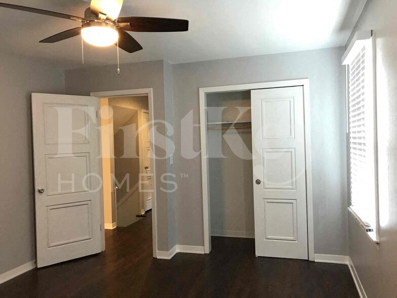 Building Photo - 8712 Marty Ln