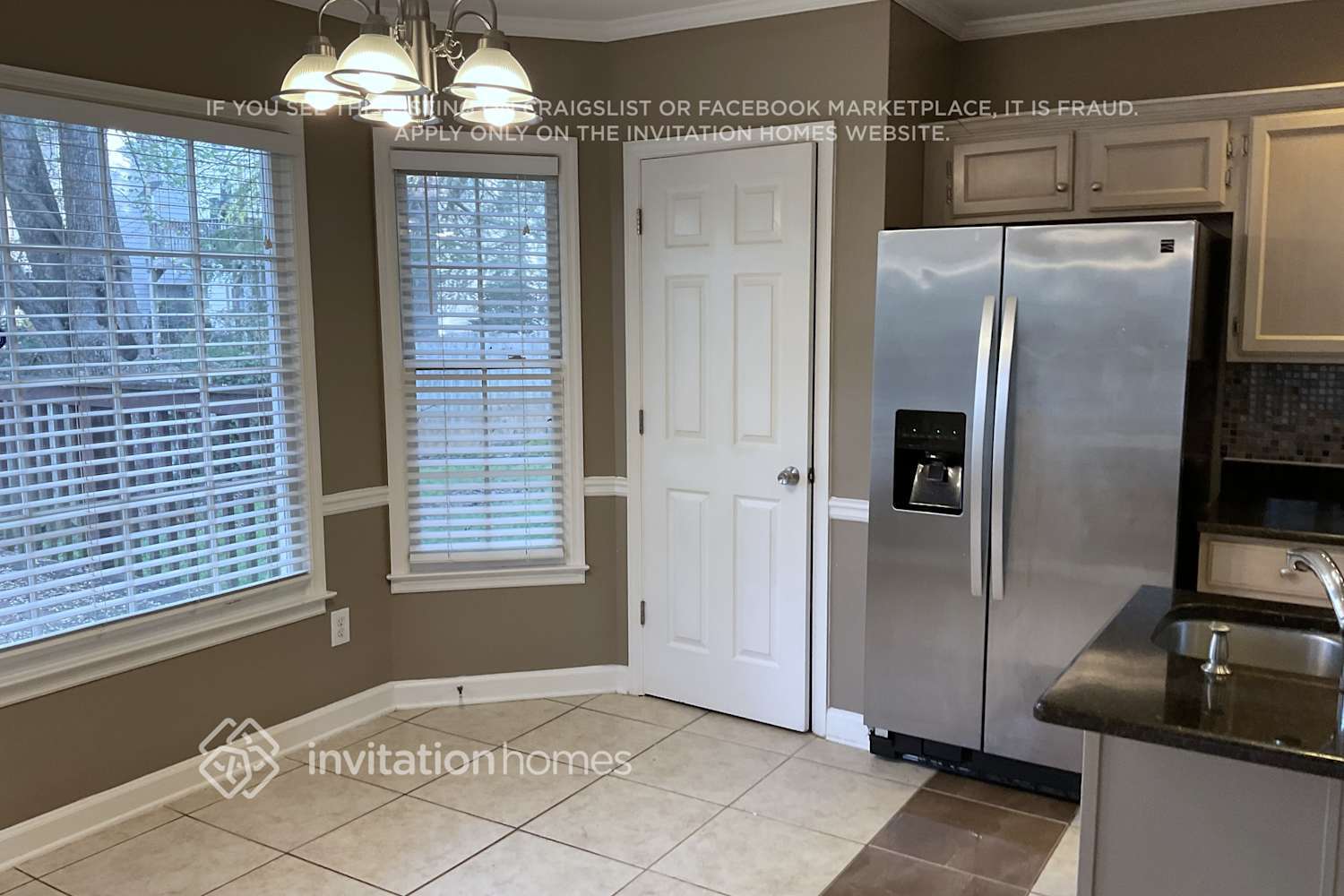 Building Photo - 1460 Gabriel Dr