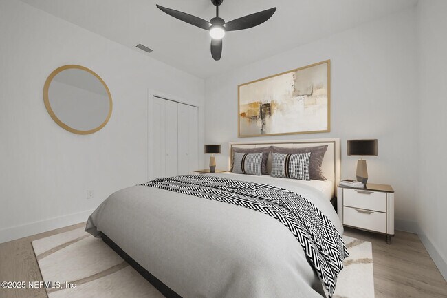 Building Photo - 213 Deportivo Dr