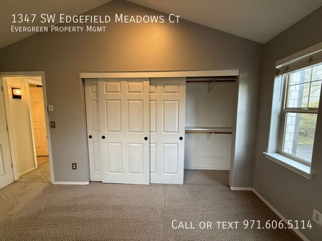 Building Photo - 1347 SW Edgefield Meadows Terrace