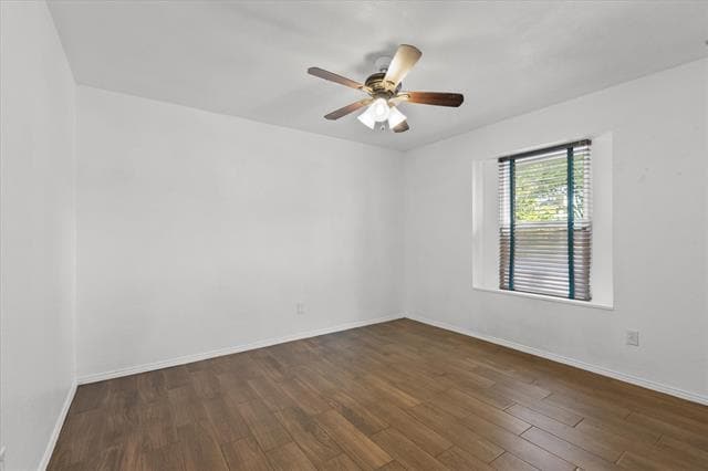 Building Photo - 2704 Wolff Dr