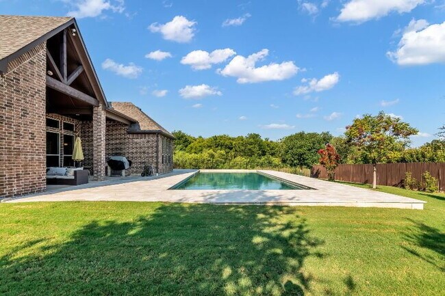 Building Photo - Stunning 4-3.5-3 Oasis with Pool in Prime Keller Location – Fully Furnished - Short Terms Conside...